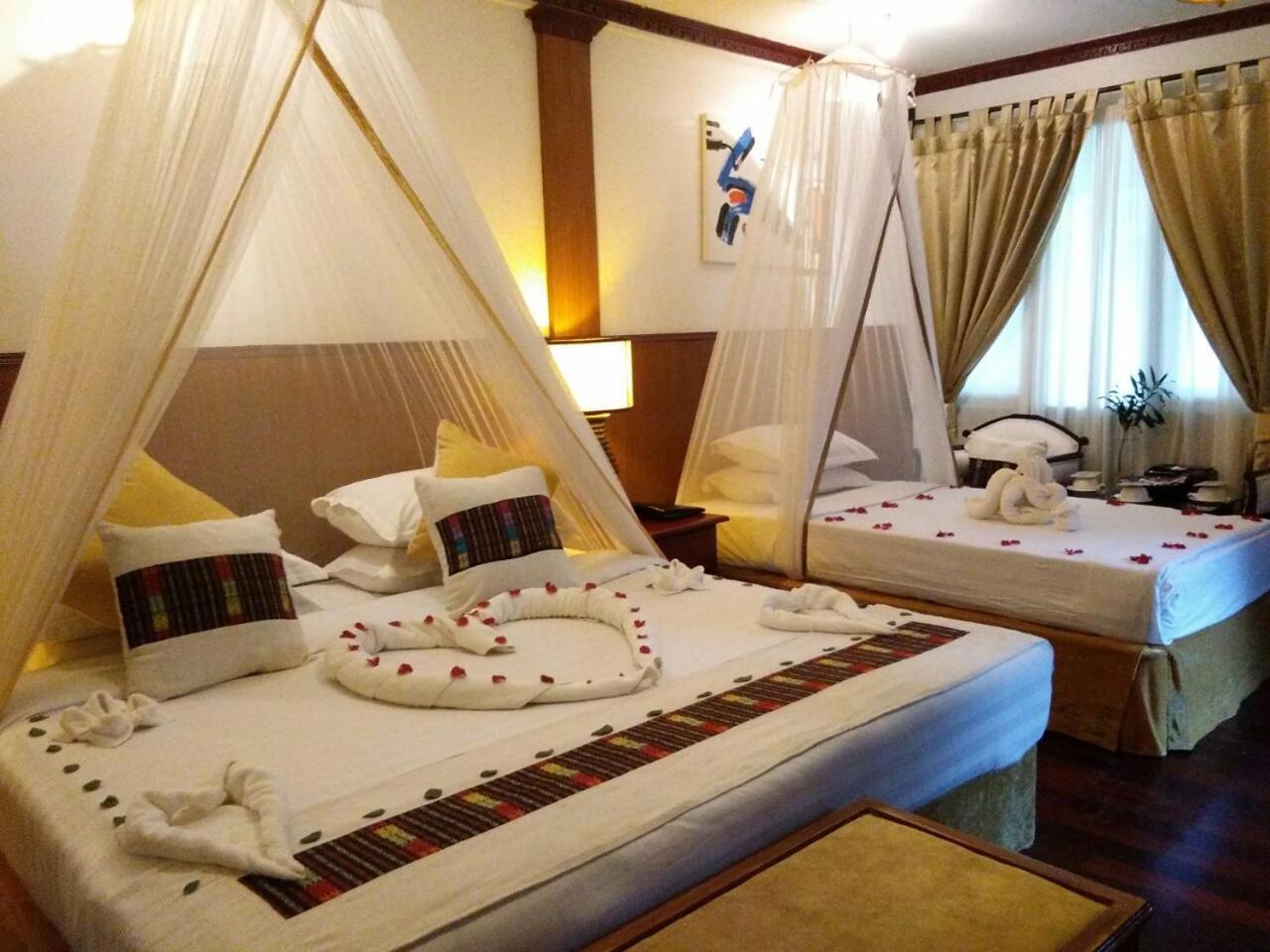 Resort Emerald Sea